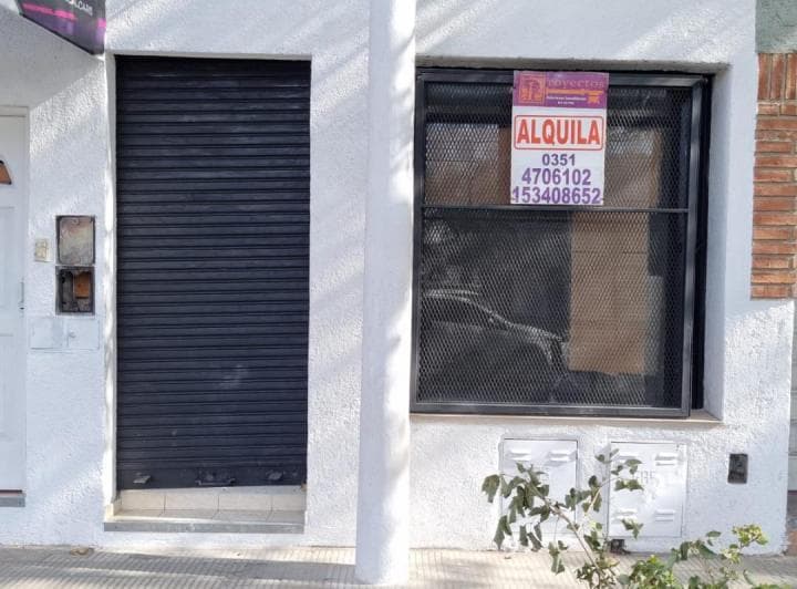Vendo Local + Depto Duplex (Planta Alta) B° Alta Cba. Juan B Justo 2927 - 2