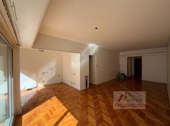 Venta Departamento Cuatro Ambientes - Cochera - Baulera - Palermo - 5