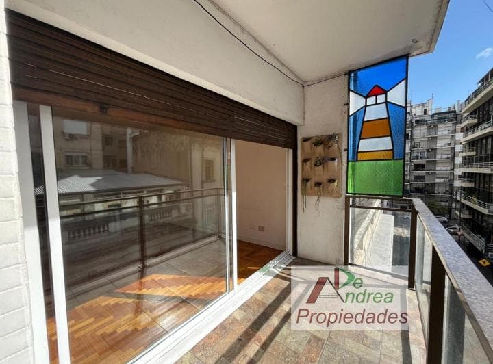 Venta Departamento Cuatro Ambientes - Cochera - Baulera - Palermo - 3