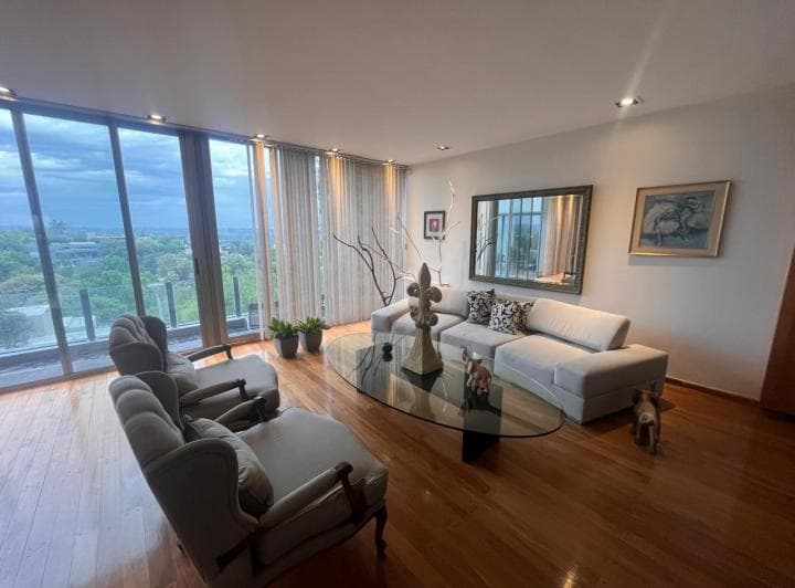 Impactante Casa en Venta - 3