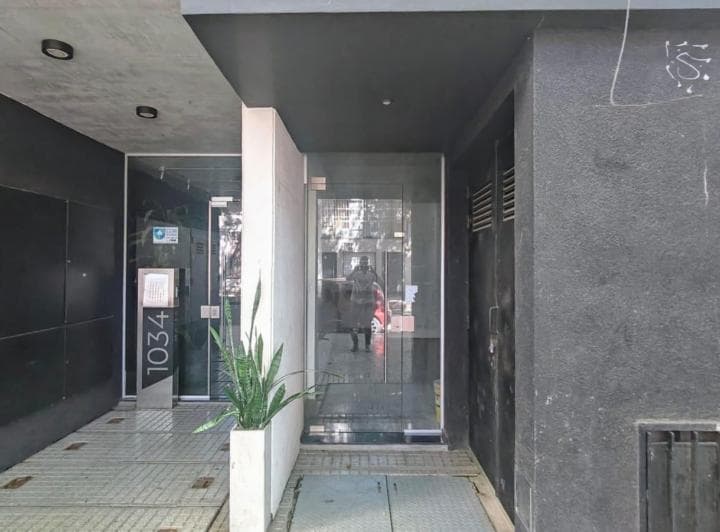 Local Comercial en Barrio Lourdes - 2