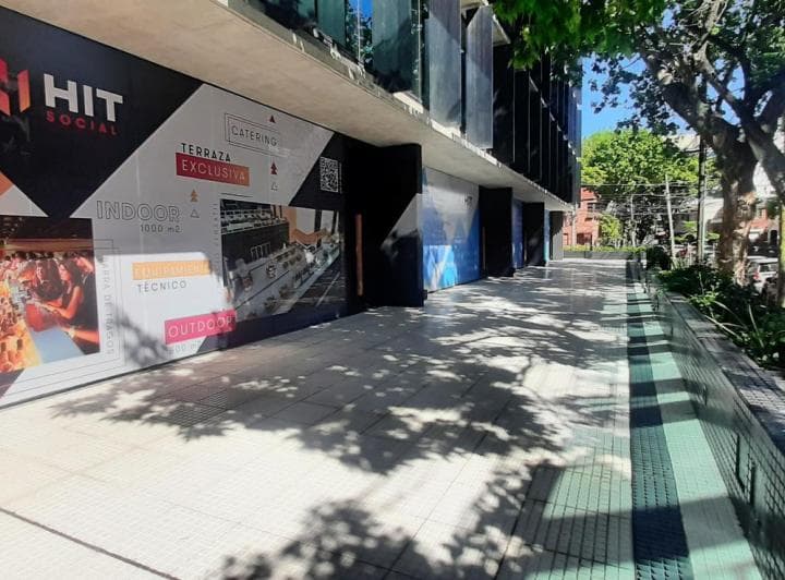 Local en Alquiler o Venta en Olivos - 2