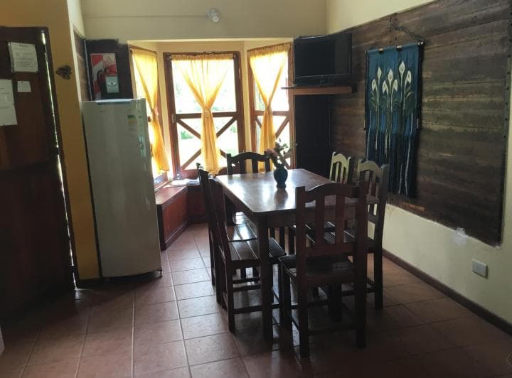 Excelente Casa Más Complejo Turístico en San Lorenzo, Salta - 3