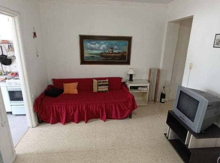 Dpto Cuatro Ambientes Zona Chauvin - 3