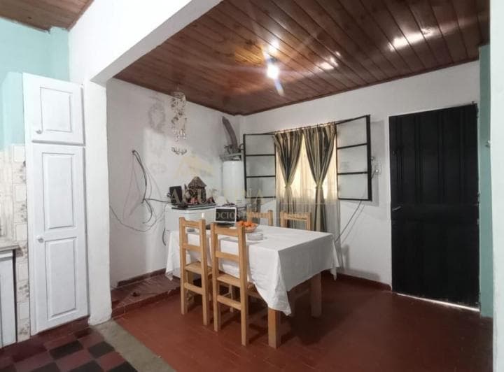 Venta Casa 3 Ambientes Jose C Paz - 2