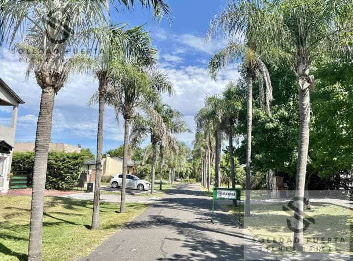 Lote en Palmares de Pilar - 2