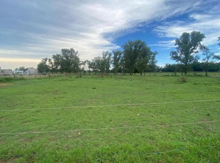 Venta de Terreno en Mercedes Ruta 5 - 2
