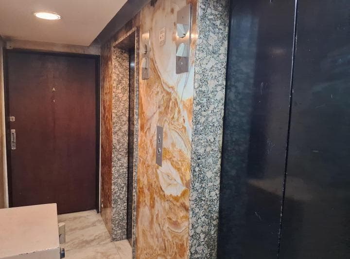 Oportunidad - Venta Propiedad en Av Cordoba Entre Montevideo y Parana - 2