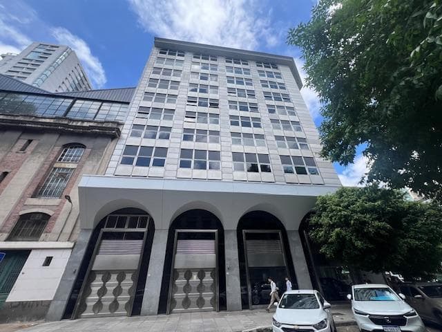 Alquiler Oficina Triple a Edificio Corporativo San Telmo Puerto Madero - 3