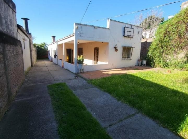Casa a La Venta en Calle 3 de Febrero Parana Entre Rios - 2