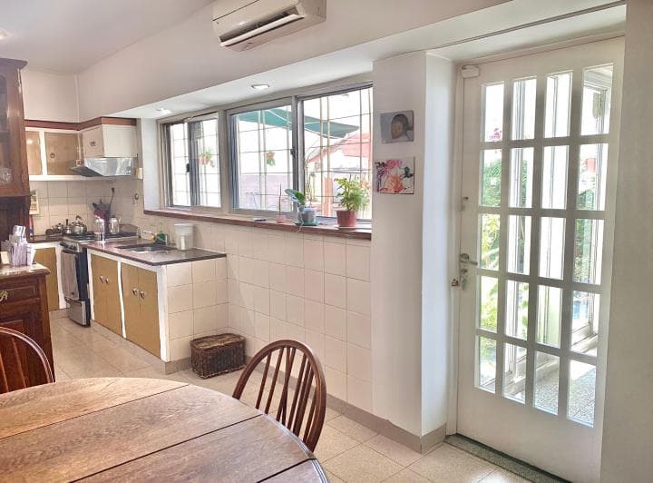 Casa con Patio, Terraza y Parrilla en Venta - 5