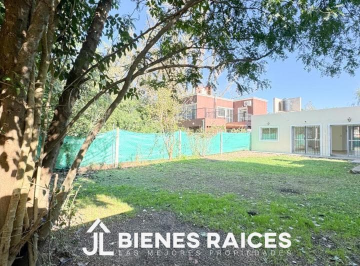 Casa en Venta en El Barrio Los Cardos Los Cardales - 3