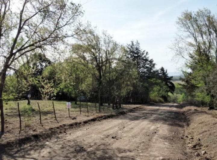 4 Terrenos a 1 Cuadra del Río, 1.944 m² Total. - 4