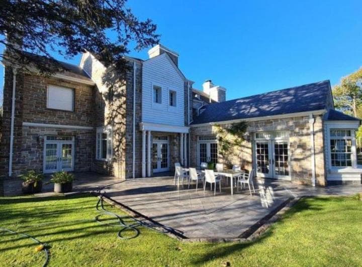 Excelente Residencia en Los Troncos - 3