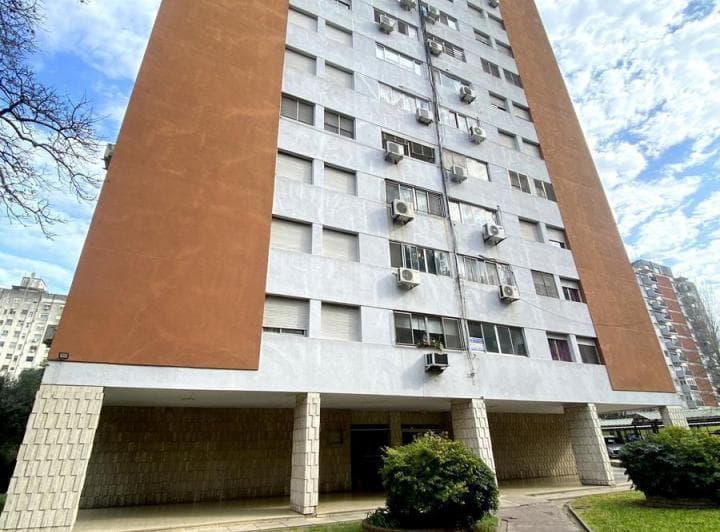 Venta de Departamento de 4 Ambientes en Villa Celina - 2