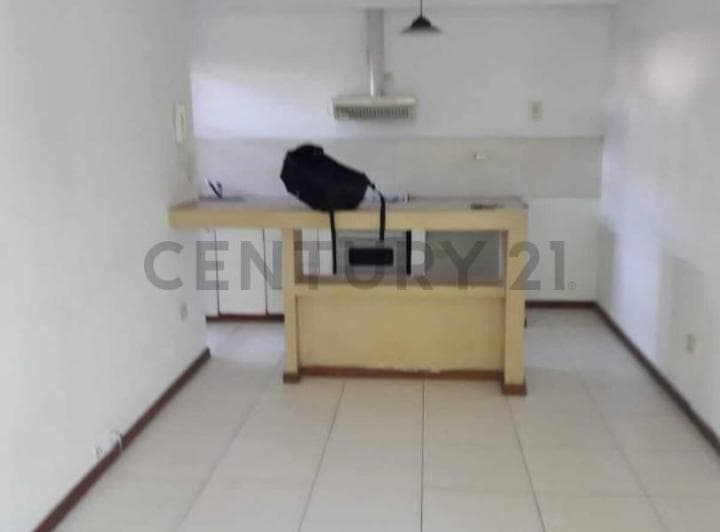 Venta de Departamento 2 Dorm con Patio en La Plata - 4