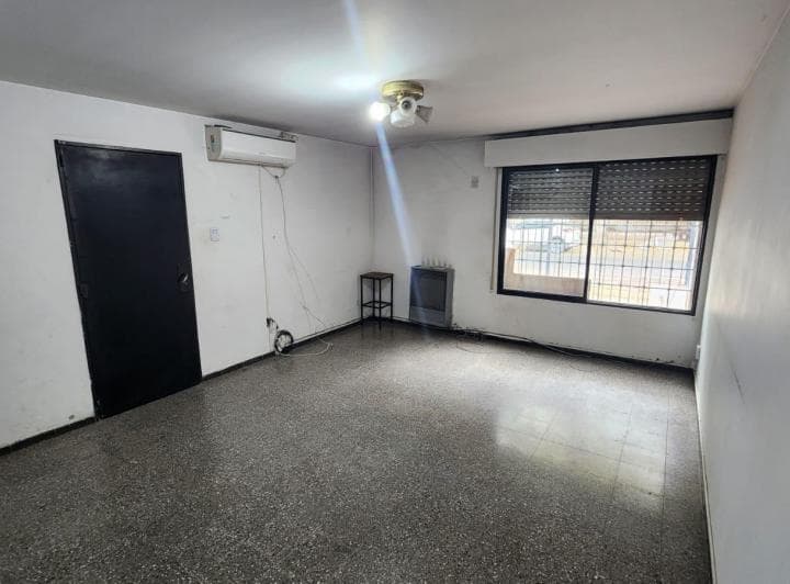 Casa en Barrio Cirsubdoz - Las Heras - 5