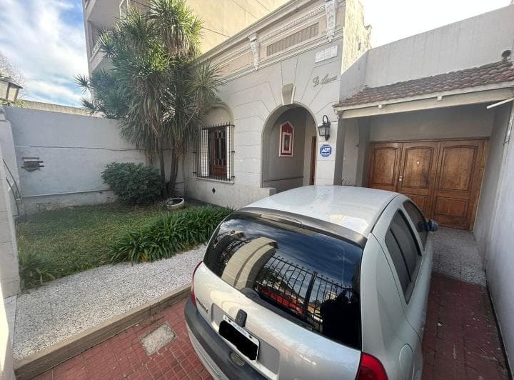 Casa Sobre Lote Propio de 8,66 X 55 - 5
