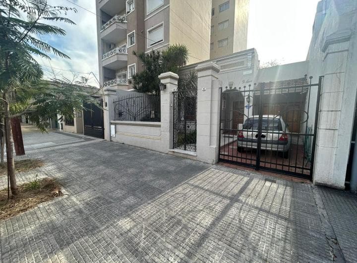 Casa Sobre Lote Propio de 8,66 X 55 - 3
