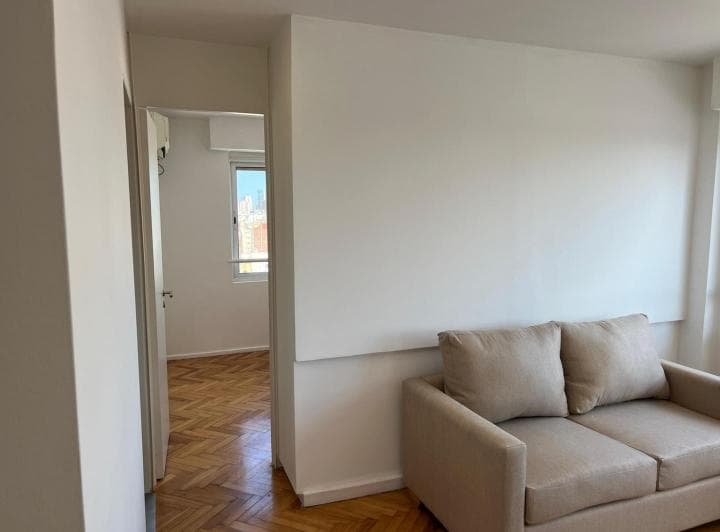Piso 19 Vista Abierta - Larrea Esq. Córdoba - Impecable - 3