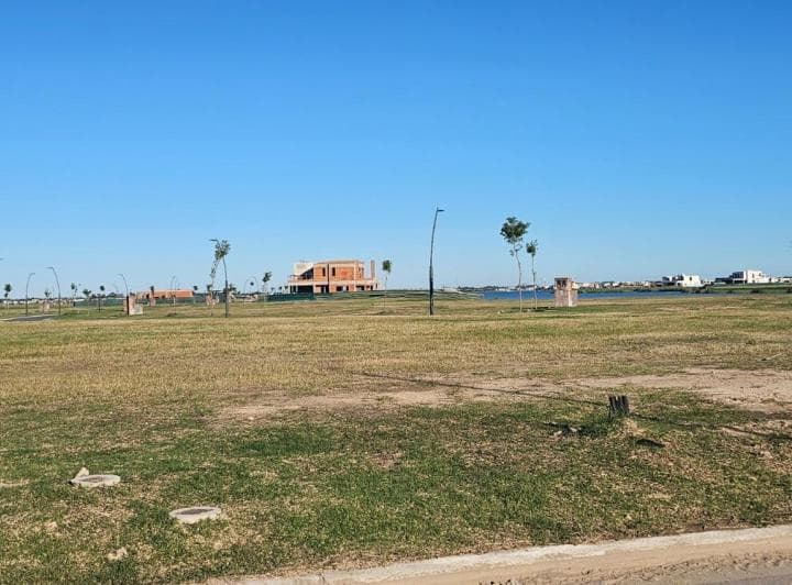 Terreno en Amarras - 2