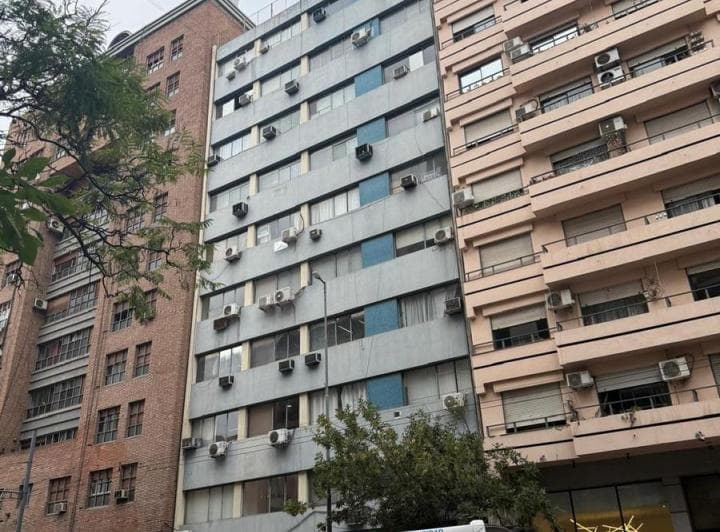 Venta Oficina Zona Centro, Sobre Av Colon - 2