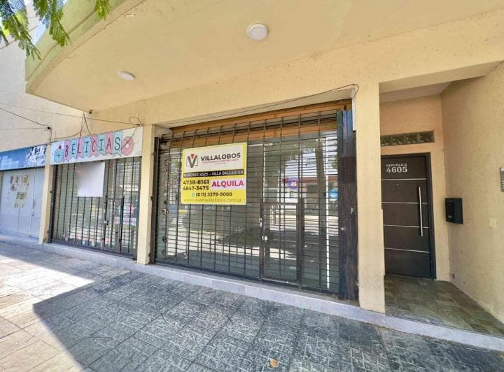 Local Comercial de 25 m - 3