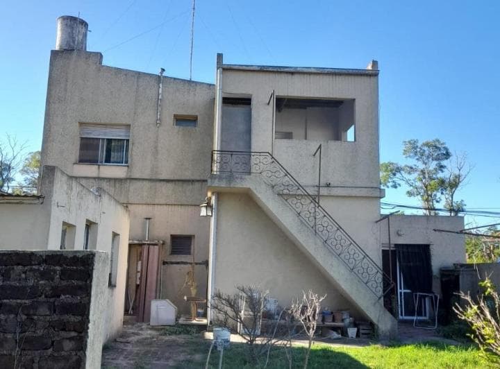 En Venta Vivienda Multifamiliar Casa y Depto 3amb en Jauregui, Luján - 5