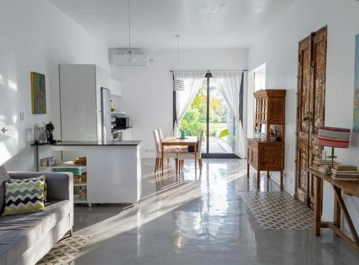 Casa en Venta Sobre Lote de 1.800 m² en Chacras del Ocho, Al Lado de Pilará - 4