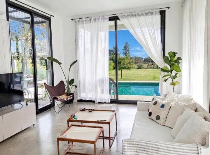 Casa en Venta Sobre Lote de 1.800 m² en Chacras del Ocho, Al Lado de Pilará - 5