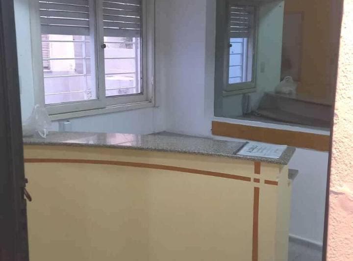 Venta Bº Centro Chacabuco 275 Pb Departamento 3 Dorm. 3 Baños 2 Patios - 2