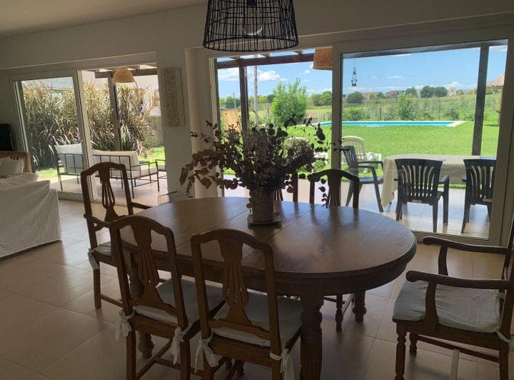 Casa · 3 Dorm. · Pileta · Vista Al Golf · El Cantón · Barrio Golf - 2