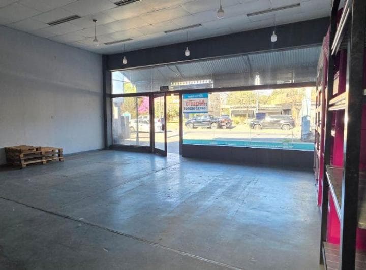 Local Comercial /recta Martinoli 5400 Zona Sanatorio Allende / Hosp. Privado - 5