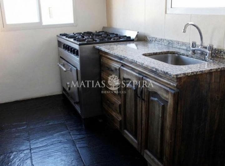 Casa 2 Ambientes. | Juan a Maza 1347 - 3