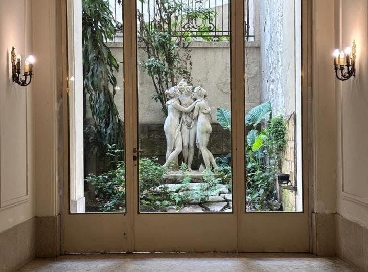 Impecable Edificio Frances 4 Dorm Corazon de Recoleta - 3