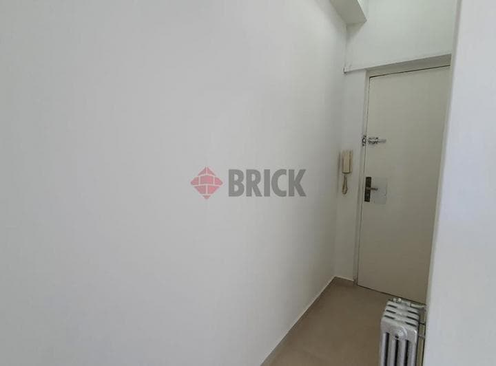 Piso 335 m² Hoy Dividido en 4 Oficinas en Peru Al 600 - T/al Frente - San Telmo - 4