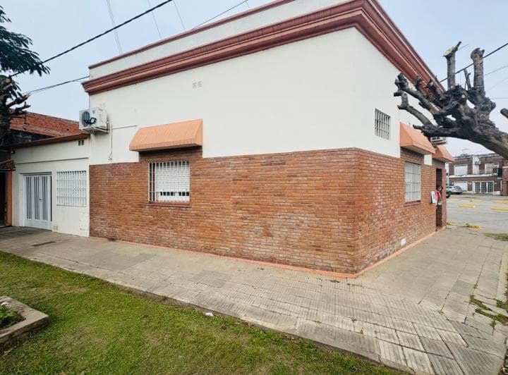 En Venta Casa Av Blas Parera 6598 - 2
