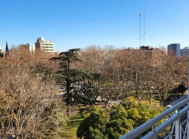 Excelente Departamento en Venta en Zona Céntrica - 3