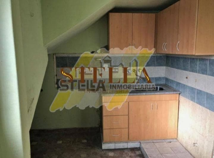 Excelente Inmueble Comercial en Venta - 4