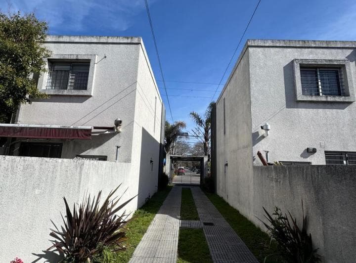 Dúplex en 3 Ambientes en Venta en Ituzaingo - 3