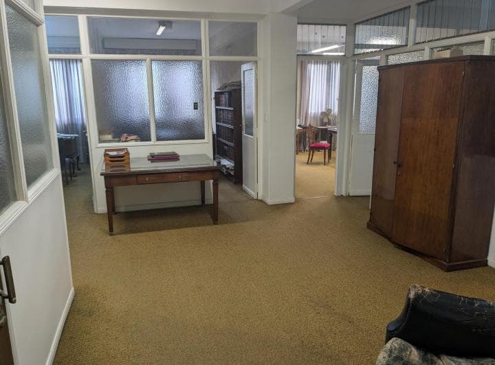 Venta de Oficina de 135 m Zona Tribunales - 4