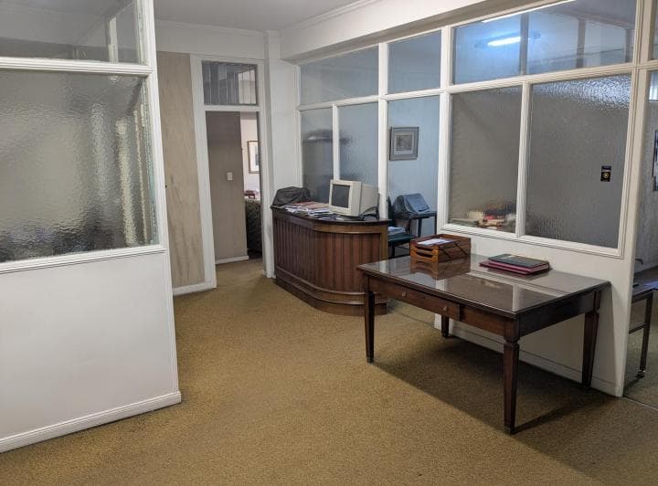 Venta de Oficina de 135 m Zona Tribunales - 5