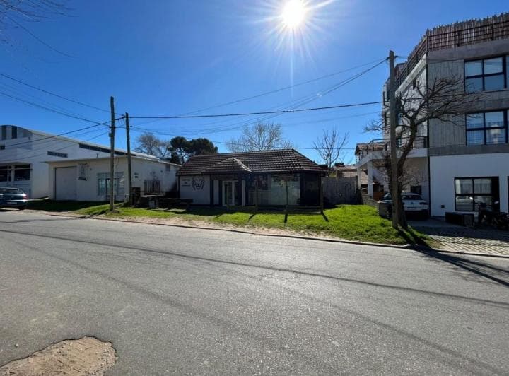 Venta de Local en Pinamar - 4