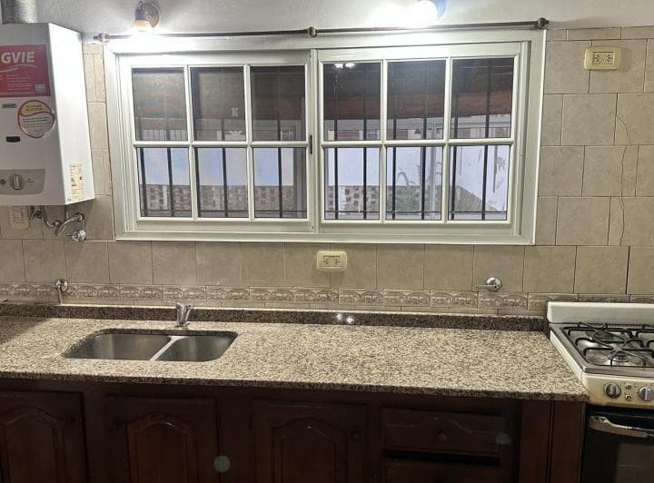 Casa con 2 Departamentos en Venta Colón Entre Ríos - 5