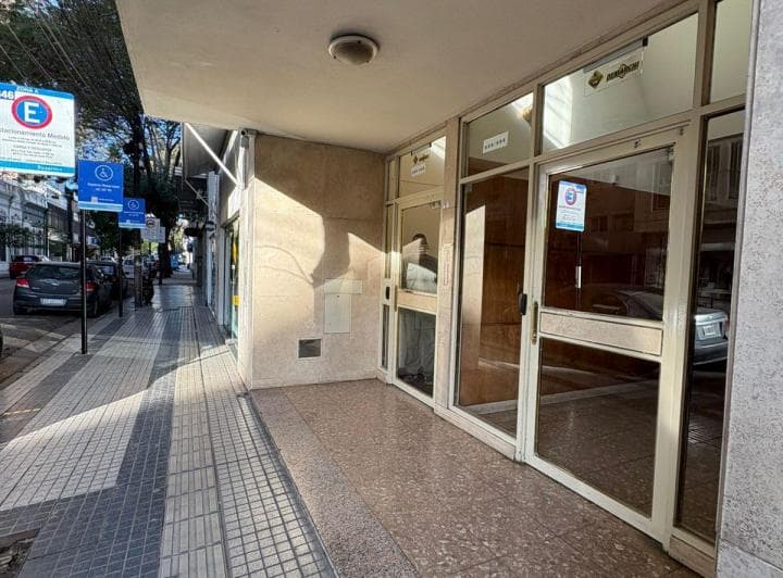 2 Dorm. / con Cochera - 3