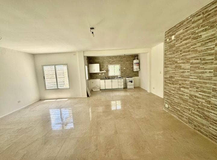 Casa en Venta - Adrogué (Complejo Los Jardines) - 4