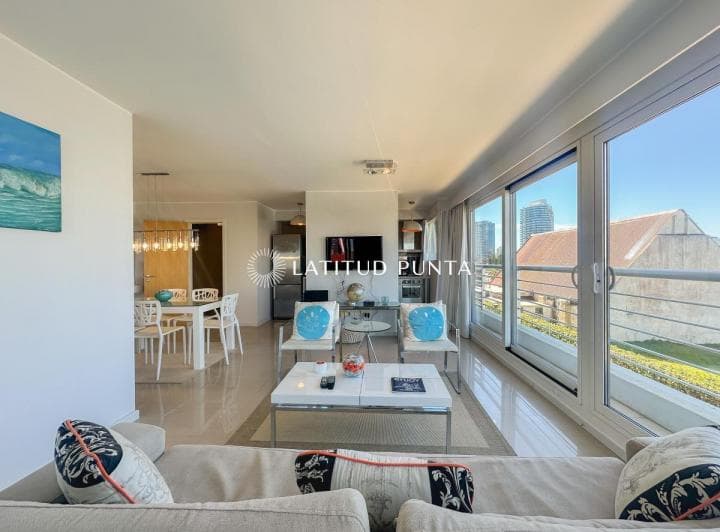 Apartamento en Mansa, 1 Suite Más Toilette - 2