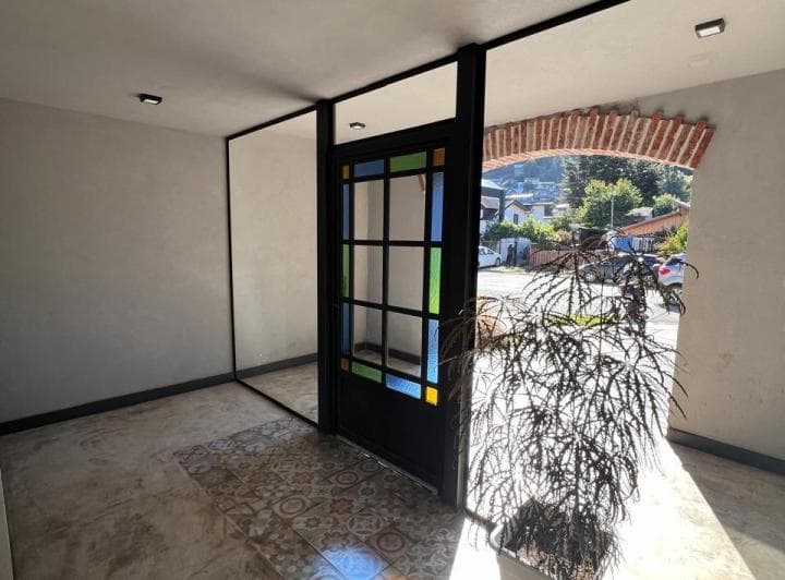 En Venta Hermoso Departamento San Martin de Los Andes - 2