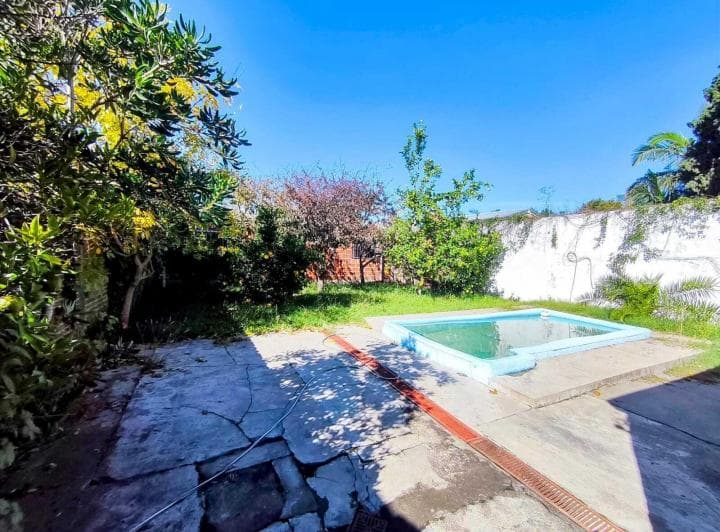 Venta Casa 4 Amb Parque Pileta Quincho en Berazategui - 2