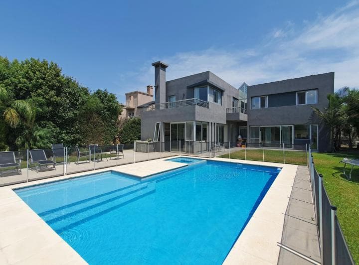 Venta Casa 6 Amb a La Laguna Barrio Cerrado Nuevo Quilmes, Don Bosco - 3